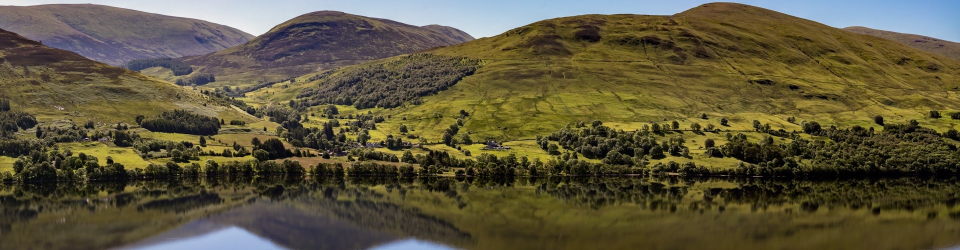 Loch Tay, Perthshire - Photo by Neil and Zulma Scott